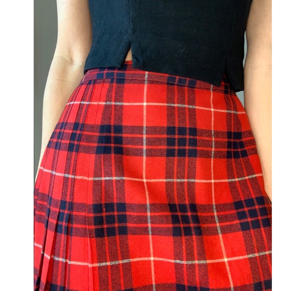 Vintage Handmade Plaid Wool Pleated Skirt - Picture 4 of 16